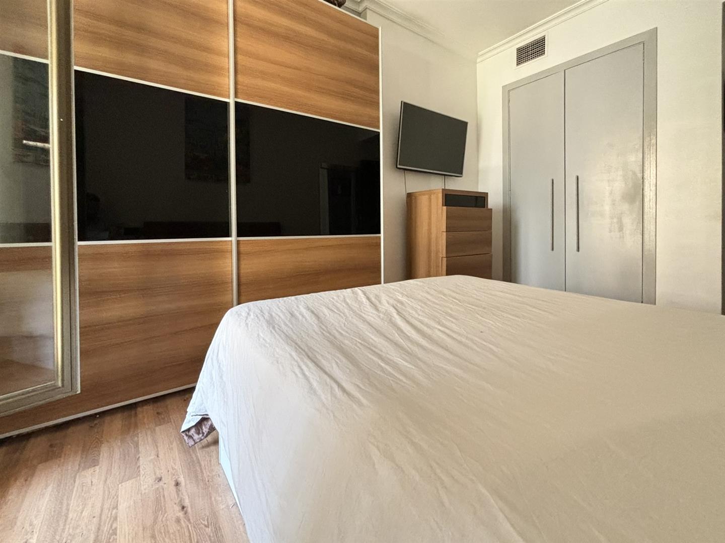 Image of Apartment - 3 Bedrooms - 1 Bathrooms for Sale in Rosia Plaza-Gibraltar, Image 9